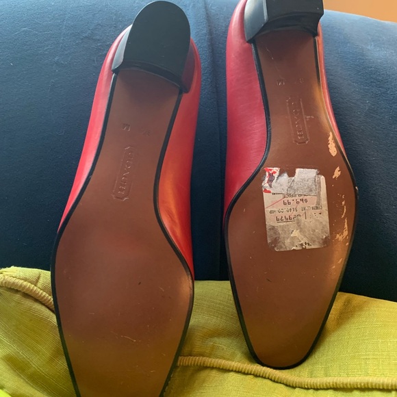 NWT Coach Red Leather Upper/Sole-Oval-Toe Classic Pump- 1.5” Block Heel-Size 8.5 - Picture 4 of 7